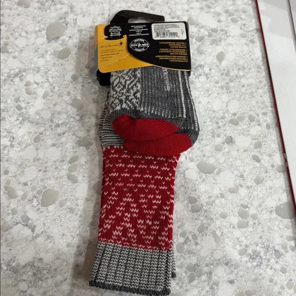 NWT Smartwool Merino women’s 77% wool socks, sz M (7-9.5) gray /red - Picture 4 of 6